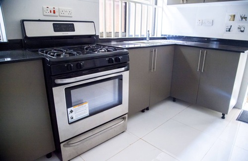 Kampala House | Gorgeous Villa Close to Muyenga/Down town Kampala