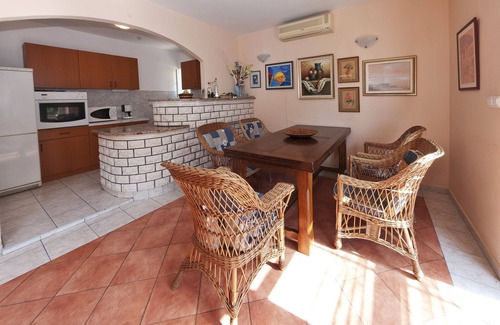 Lozica House | Gorgeous villa with unforgettable view and swimming pool