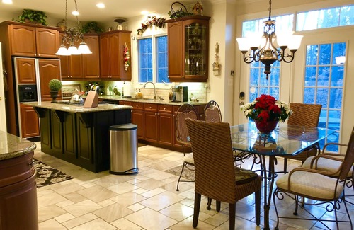Leesburg House | Gorgeous, Wooded 3 Acre Estate -5 Bed/4 Bath-Leesburg/Brambleton/Aldie area