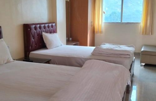 Rajgir Hotel | Goroomgo Rekha International Rajgir
