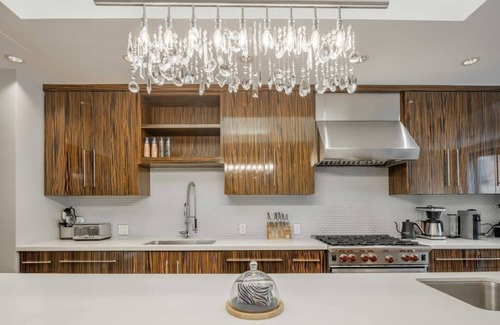 Hell's Kitchen Apartment | Gotham House III by RoveTravel | Lux 4BR PH w/Roof