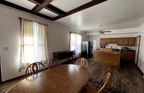Helena House | Governor Leslie's Historic Home