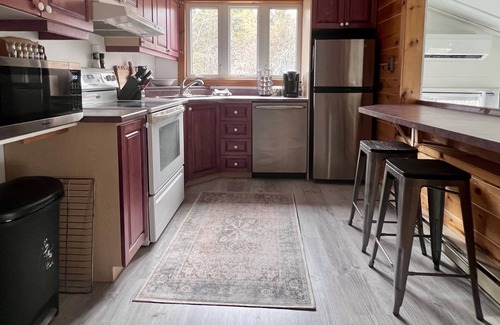 Madawaska County Cabin | Grandview on the lake-Private Cabin nestled in the mountains on a 300 acre lake.