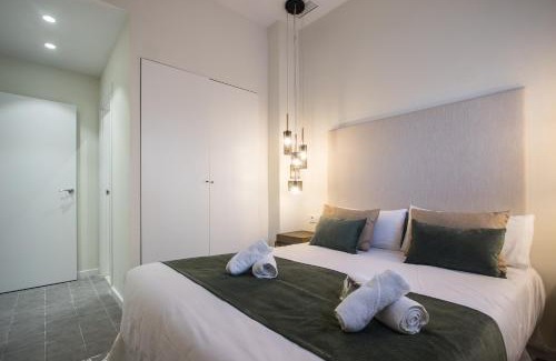Quatre Carreres Apartment | Grabador Ciudad de las Artes y las Ciencias Mid-term