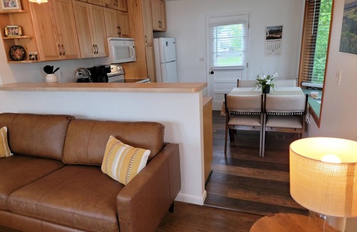 Sturgis House | Grace Cottage - Black Hills home, centrally located in Legendary Sturgis!