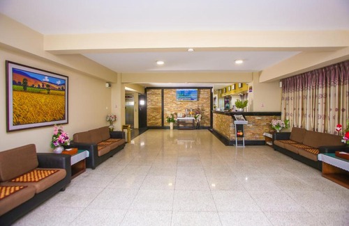 Ahlone Hotel | Grace Treasure Hotel