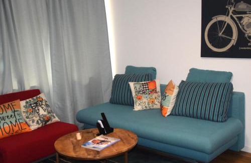 Leinfelden-Echterdingen Apartment | GraceHomes - Garage, Ventilator, Free Coffee, Airport, Messe, Stuttgart, WiFi up to 6 Guests