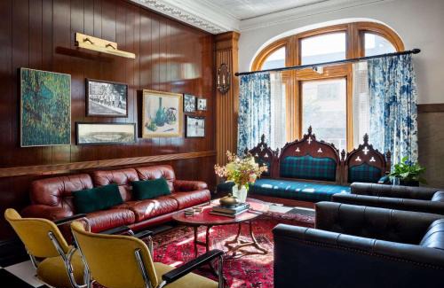 Downtown Hotel | Graduate by Hilton New Haven