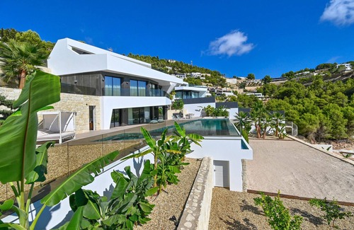 Benissa Coast Villa | Graham Holiday Rentals - Symphony