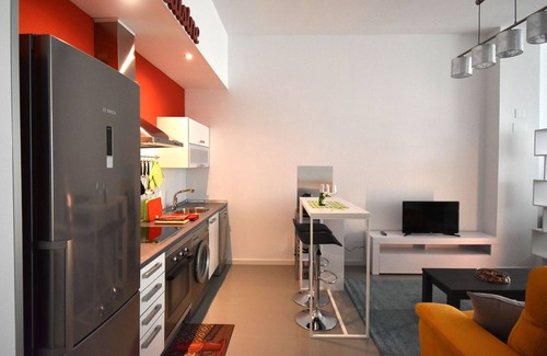 Rivas-Vaciamadrid Apartment | Gramophone Loft. Finest accommodation for your business/leisure stays in Madrid.