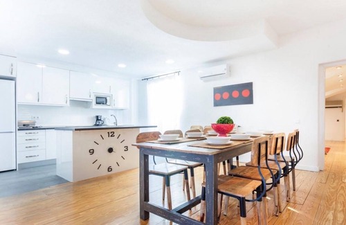 Centro Apartment | GRAN VIA MADRID! CITY CENTER!