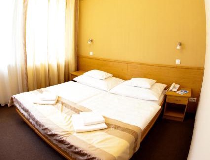 Kecskemet Hotel | Granada Conference, Wellness and Sport Hotel