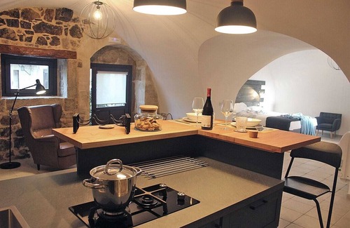 Monterosso Almo Cottage | Granary Cottage