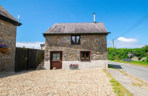Scurlage House | Granary Cottage - One Bedroom House, Sleeps 2