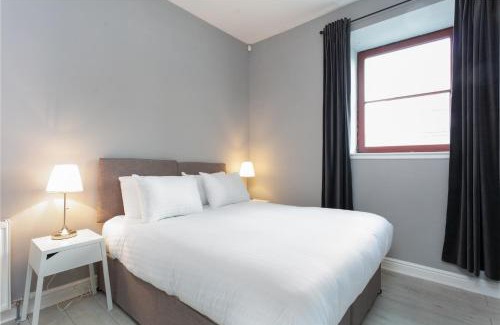 Ayr Apartment | Granary Suite No3 - Donnini Apartments