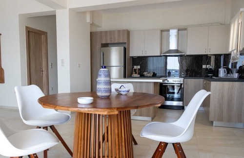 Ermionida Apartment | Grand Bleu Apartments & Villas