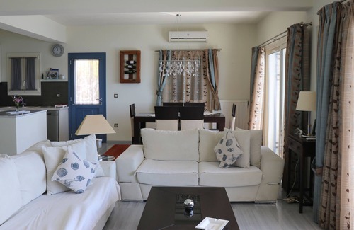 Ermionida Apartment | Grand Bleu Apartments & Villas