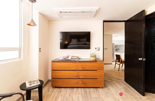 Colonia Cuauhtemoc Apartment | Grand Chapultepec by Kukun