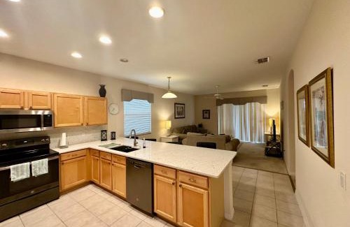 Highlands Reserve House | Grand Fabulous 4BR Pool Home near Disney