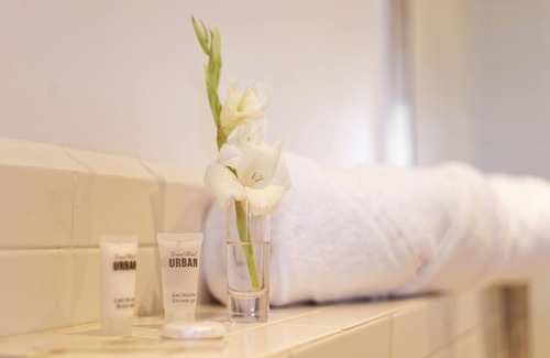Andohalo Hotel | Grand Hôtel Urban
