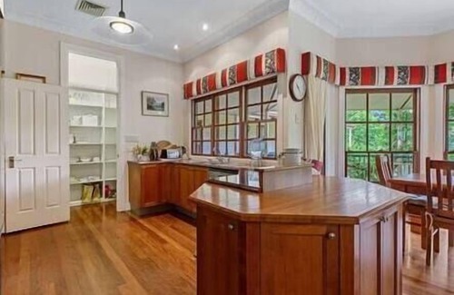 Balmoral Ridge House | Grand Hinterland Queenslander - for Groups Close to Maleny & Montville