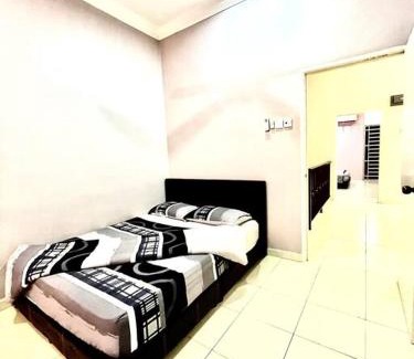 Kulim House | Grand Homestay Kulim 4-Bedroom