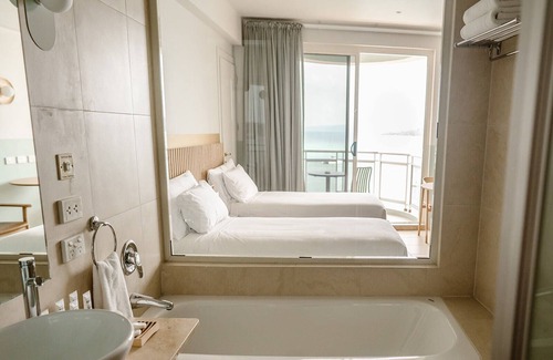 Port Vila Hotel | Grand Hotel and Casino