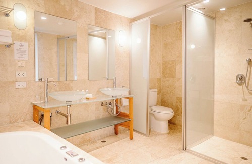 Port Vila Hotel | Grand Hotel and Casino