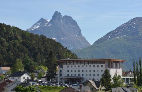 Andalsnes Hotel | Grand Hotel - by Classic Norway Hotels