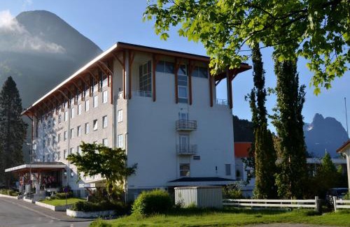 Andalsnes Hotel | Grand Hotel - by Classic Norway Hotels