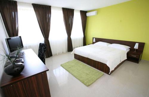Sladkovicovo Hotel | Grand hotel/pension
