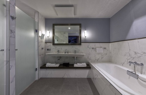 Roermond Hotel | Grand Hotel Valies