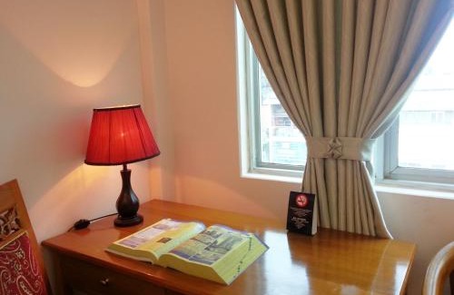 Botahtaung Hotel | Grand Laurel Hotel