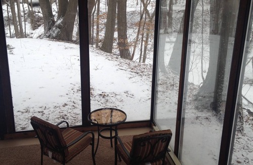 Town of Torrey House | Grand Luxury Escape In The Heart Of Finger Lakes Wine Country