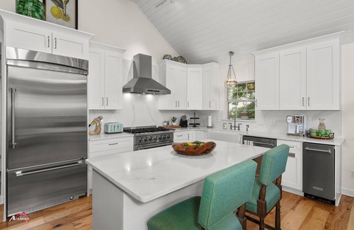 Jefferson House | Grand Mamou at Caddo Lake - Luxury Living on The Bayou