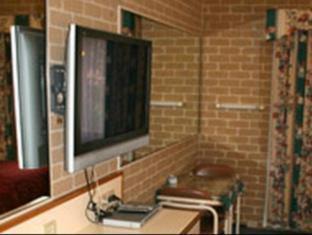 Queanbeyan East Hotel | Grand Manor Motor Inn