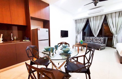 Medini Apartment | Grand Medini DELUXE studio #3 @JB City Homestay