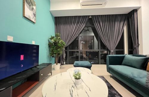 Medini Apartment | Grand Medini Residence by Luxecocoo CK Legoland