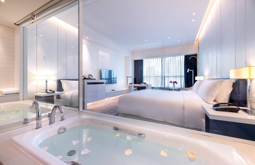 Pudong Hotel | Grand Mercure Shanghai Century Park Hotel