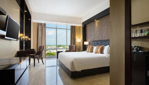 Grogol Hotel | Grand Mercure Solo Baru
