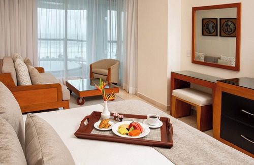 Playa Diamante Resort | Grand Ocean Breeze Acapulco