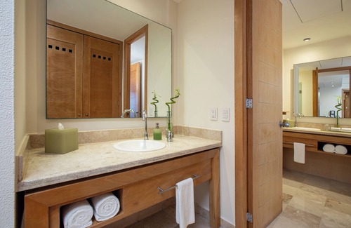 Playa Diamante Resort | Grand Ocean Breeze Acapulco