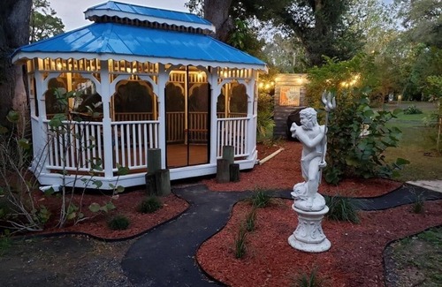 Dade City House | ★Grand Poseidon★ Family Preferred Hiking Garden Paradise