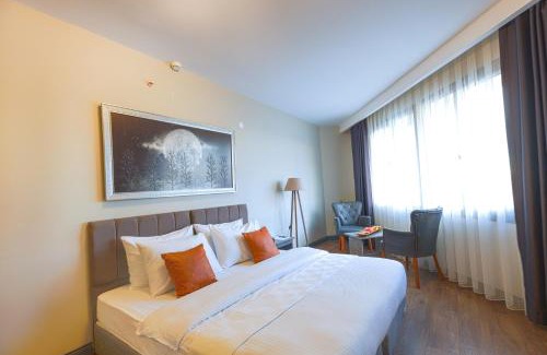 Gumusyaka Hotel | Grand royal hotel
