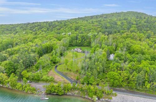 Cooperstown - Otsego Lake House | Grand Slam Lake House Cooperstown Dreams Park
