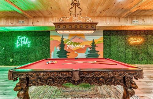 White Haven House | Grand Timber by AvantStay Indoor Pool Sports Court Game Room More