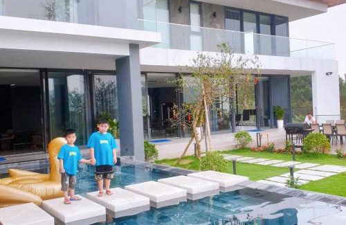 Tam Dao Villa | Grand Villa Sân Golf - Venuestay
