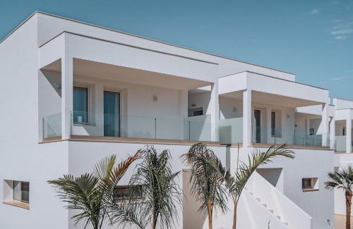 Agkisaras Apartment | Grand White Apartments