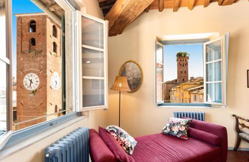 Lucca Historical Center Apartment | Grande Appartamento per gruppi e famiglie in centro storico a Lucca con terrazza e AC