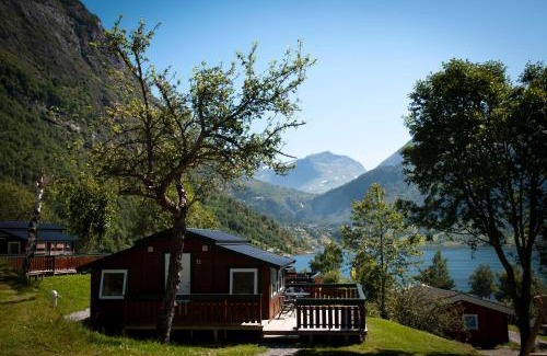 Geiranger Resort | Grande Hytteutleige og Camping